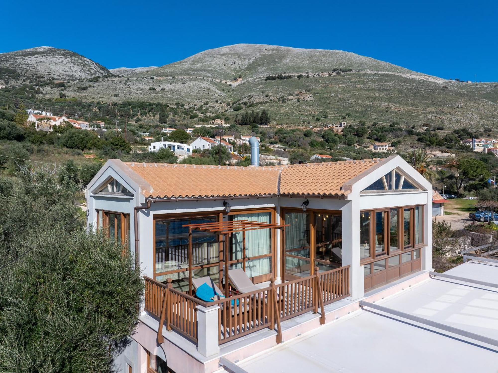 Sea Rock Apartment Agia Efimia Zewnętrze zdjęcie
